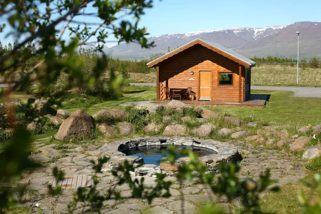 Iceland Airbnb elopement 