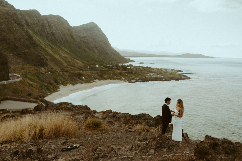 elopement in hawaii
