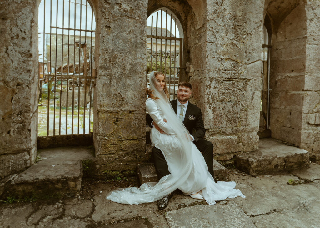 ireland castle and couple