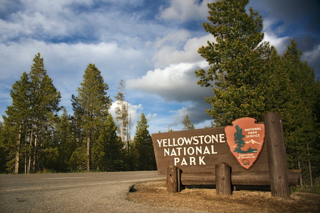 yellowstone elopement locations