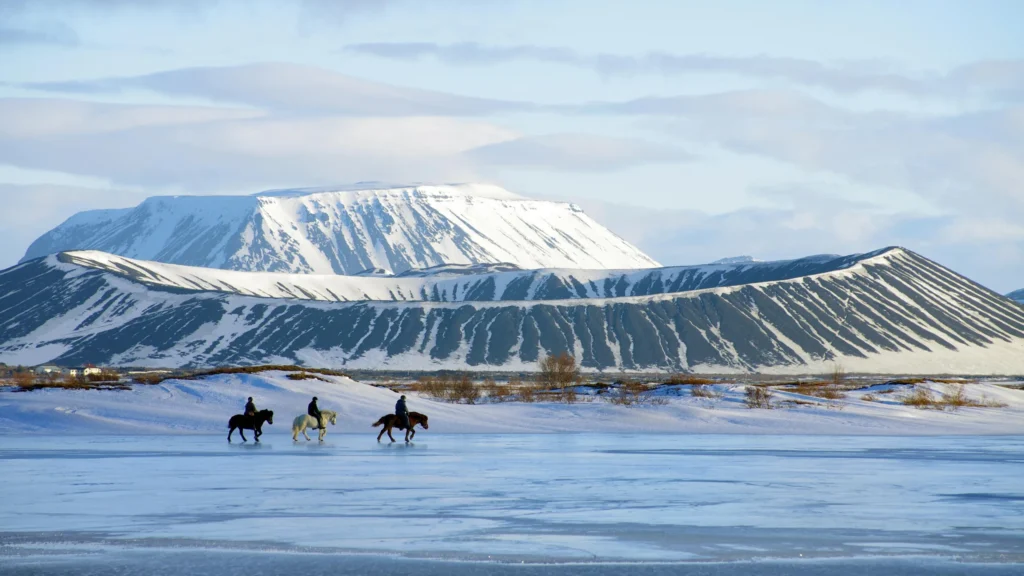 Iceland elopement