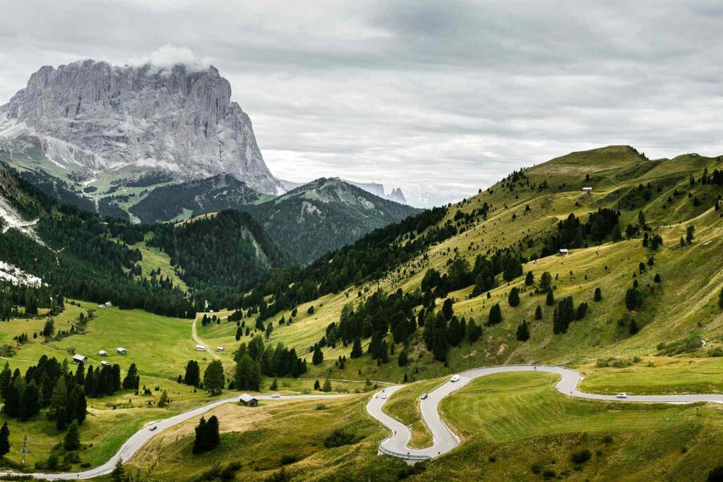 Dolomites elopement