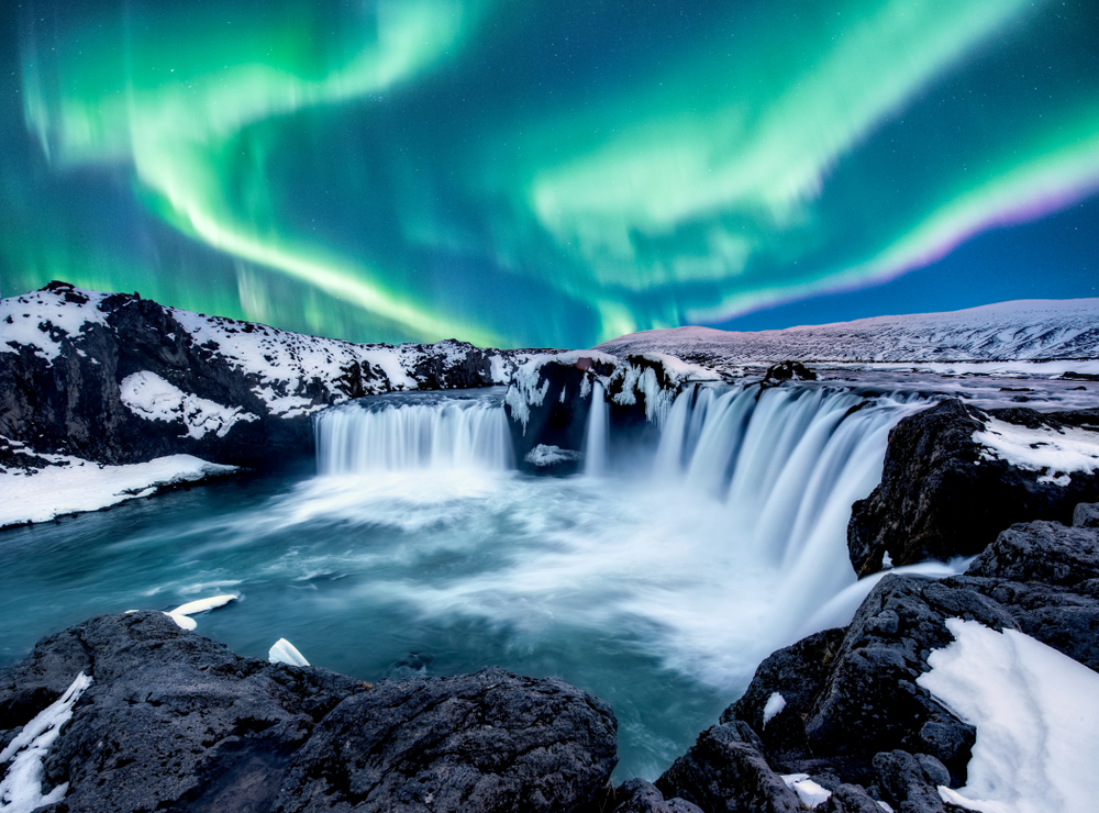 Iceland elopement