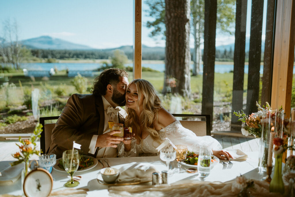 Black butte ranch intimate wedding